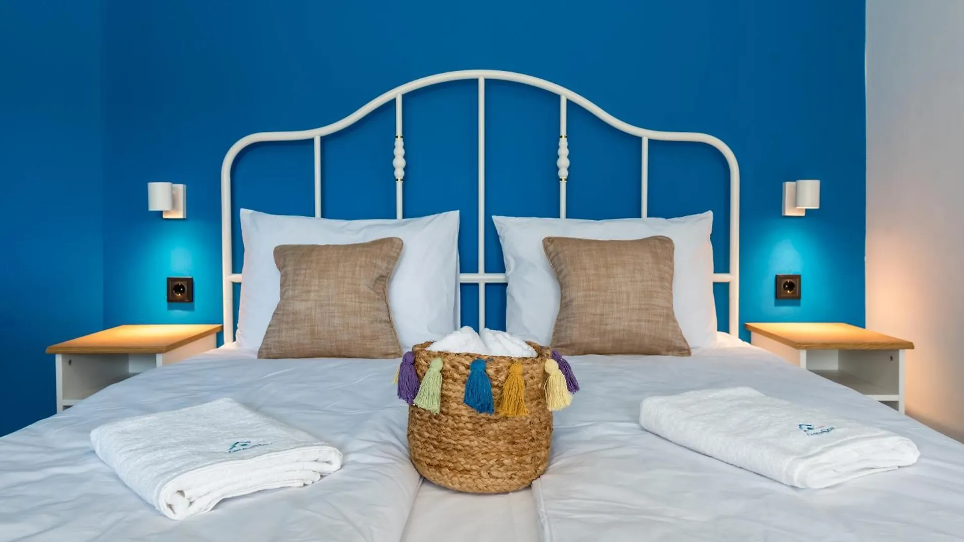 Burov Apartment - Artistic Apartment In The Heart Of Varna Suitable For Up To 4 Guests Bulharsko